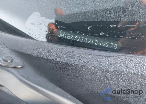 2009 Mazda Mazda3 I z USA, uszkodzony, nr VIN JM1BK32G891249278